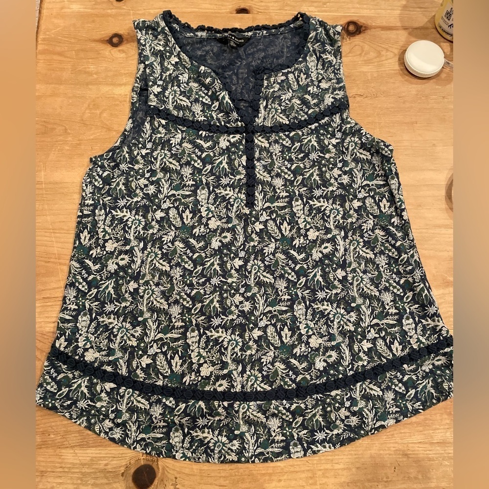 Lucky Brand Paisley floral embroidered trim sleeveless top cotton linen Med